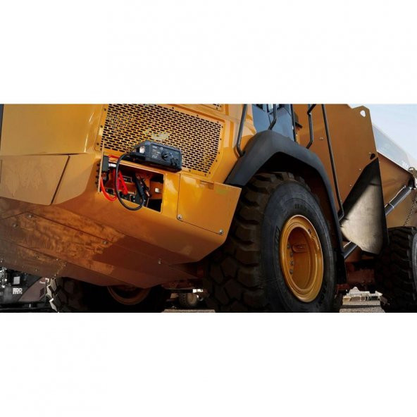 NOCO Genius GB500 12V/24V 20.000Amp Ultrasafe Lityum Akü Takviye + Powerbank + Led Lamba - 2