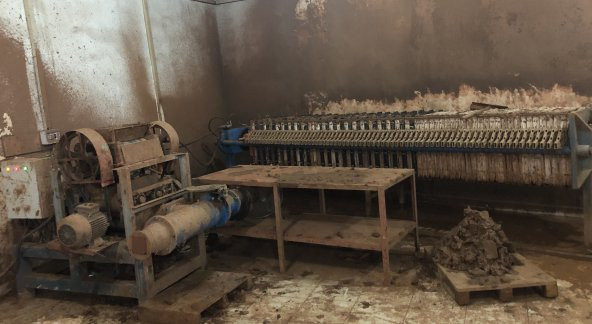 25 KG KIRMIZI SERAMİK HEYKEL PANO TORNA OYUN ÇAMURU - 3
