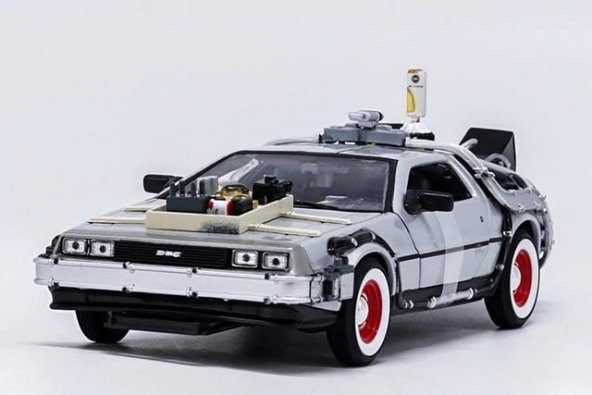 Geleceğe Dönüş Arabası Seri 3 Metal Model Araba Back To The Future Delorean 1-24 Ölçek - 2