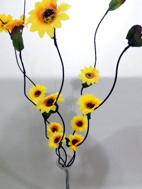 Uzun 60 cm Cam Vazolu 160 cm Dallı Sarı Ayçiçeği Gündoğdu Çiçek