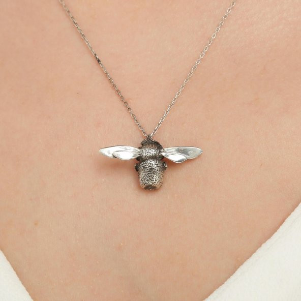 925 Ayar Gümüş Bal Arı Kolye