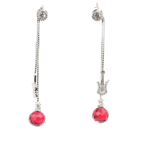 925 Ayar Gümüş Gitar ve Yakut Taşlı Sallantılı Çivi Küpe