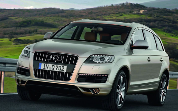 Audi Q7 2010-2015 Araç İçi Silikon Kaymaz Ped Kaplama Seti - 4