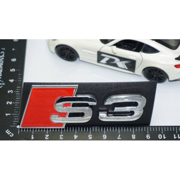 DK Tuning S3 Gümüş Kırmızı 3D Ön Panjur Logo Audi İle Uyumlu - 4