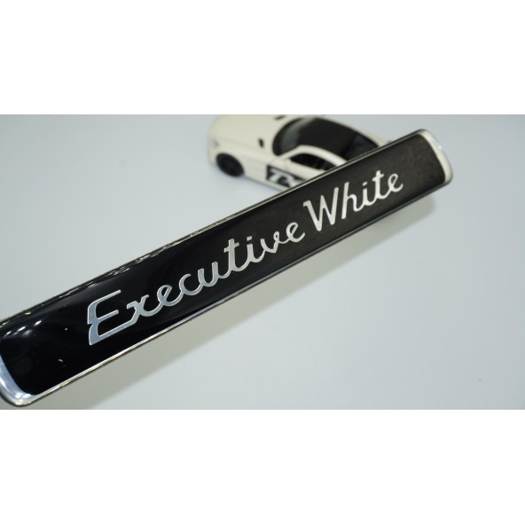DK Tuning Executive White Bagaj Logo Toyota Land Cruiser İle Uyumlu