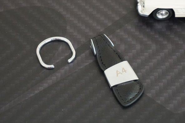 Audi A4 Logo Orjinal Deri Metal Anahtarlık Orjinal Ürün - 7