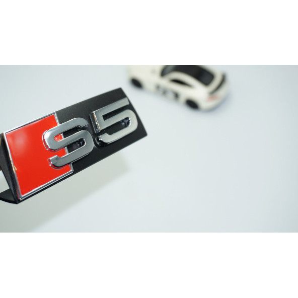 DK Tuning S5 Gümüş Kırmızı 3D Ön Panjur Logo Audi İle Uyumlu