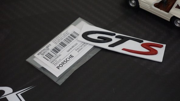 Porsche GTS Cayenne Cayman Macan 911 718 S Bagaj Logo - 5