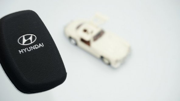 Hyundai iX35 iX45 iX25 i10 i20 i30 Sonata Verna Solaris Santa Ela