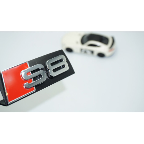 DK Tuning S8 Gümüş Kırmızı 3D Ön Panjur Logo Audi İle Uyumlu