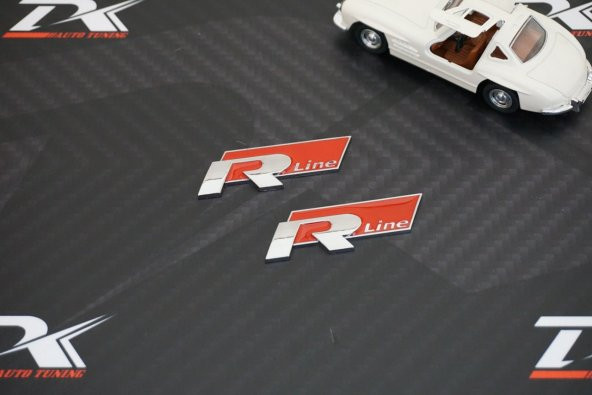 Audi R Line Çamurluk Yanı 3M 3D Krom Metal Logo Seti - 5