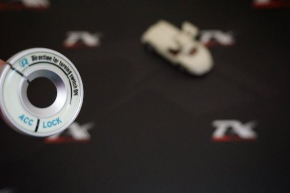 Audi R Line Logo Kontak Girişi Fosforlu Çemberi - 4