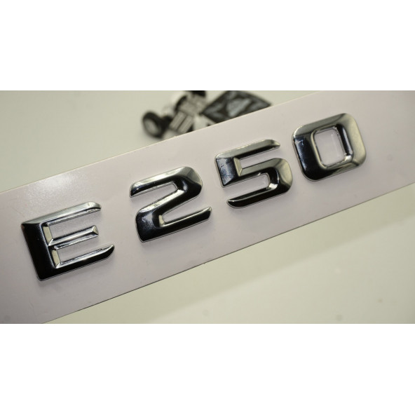 E250 Bagaj Krom Metal 3M 3D Yazı Logo