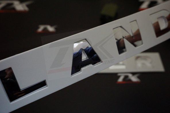 Land Rover Kaput Ve Bagaj Yazı Orjinal Ürün ürün görseli