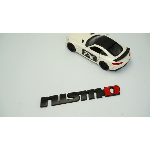 DK Nissan Nismo Siyah Kırmızı Bagaj Logo Arma Amblem - 2