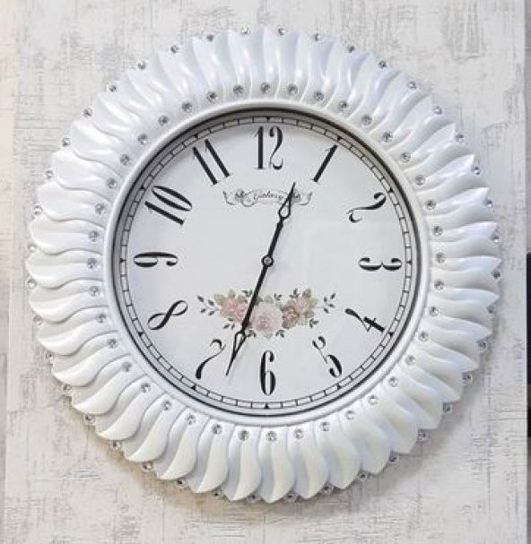 Beyaz sedefli ve taşlı duvar saati