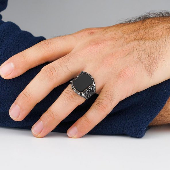 Oniks Taşlı Gümüş Yüzük - Resim 2