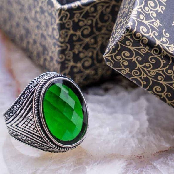 925 Ayar Gümüş Yeşil Zirkon Taşlı Erkek Yüzük Model 6 ürün görseli