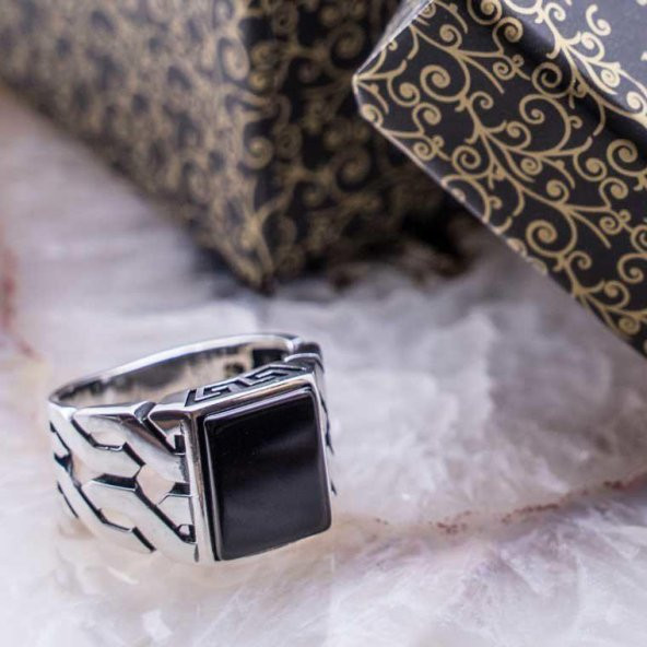 925 Ayar Gümüş Kare Oniks Taşlı Yüzük ürün görseli 1