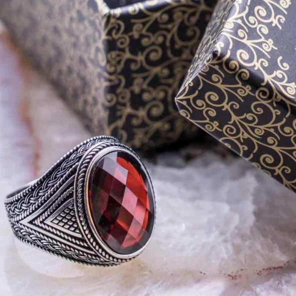 Muhteşem Tasarım Örgü Desenli Kırmızı Zirkon Taşlı  Gümüş Yüzük ürün görseli 1