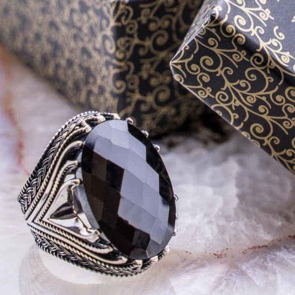 Siyah Büyük Oval Zirkon Taşlı Gümüş Yüzük ürün görseli 1