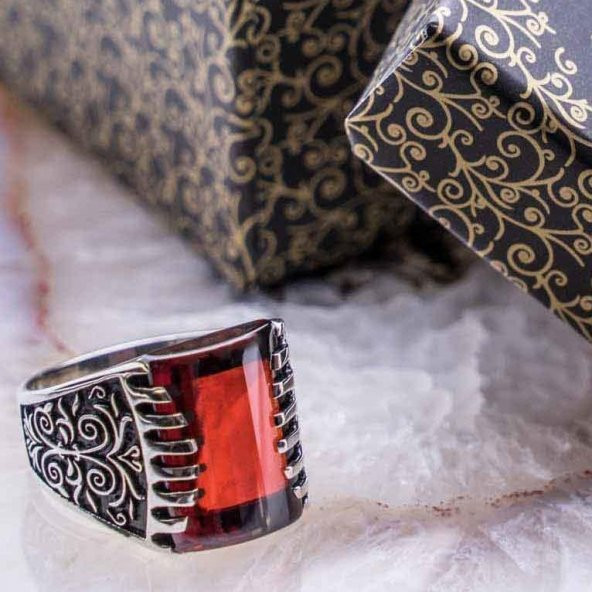 925 Ayar Gümüş Kırmızı  Zirkon Taşlı Desenli Yüzük ürün görseli