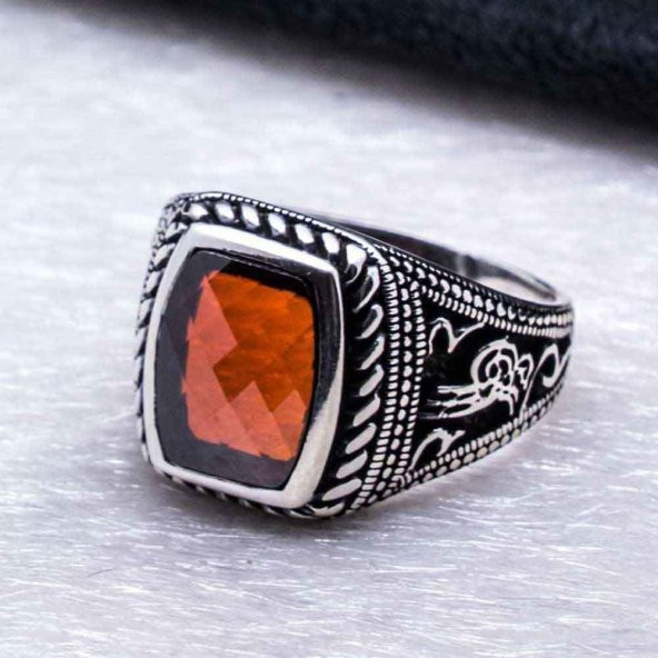 925 Ayar Gümüş Kırmızı Zirkon Taşlı Tuğralı Yüzük - Resim 3