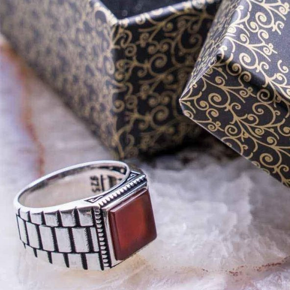 925 Ayar Gümüş Kare Akik Taşlı  Rolex işlemeli  Yüzük ürün görseli