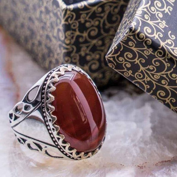 925 Ayar Gümüş Bordo Akik Taşlı Yüzük ürün görseli