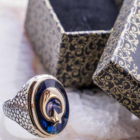 925 Ayar Gümüş Ay Yıldız Simgeli Büyük Mineli Yüzük ürün görseli