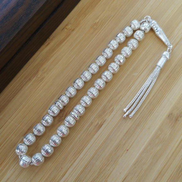 Küre Kesim Çizgili Gümüş Tesbih Model 3 - Resim 3