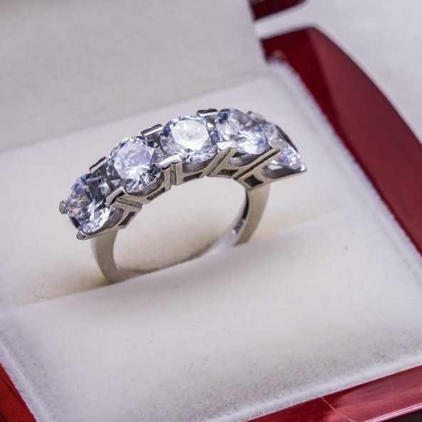 925 Ayar Gümüş Beştaş Bayan Yüzük Model 18 ürün görseli 1