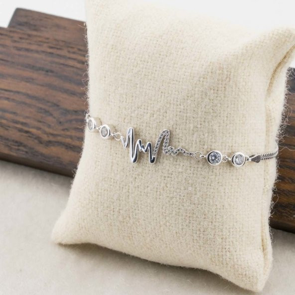 925 Ayar Gümüş Zirkon Taşlı Kalp Ritmi Bileklik - Resim 3