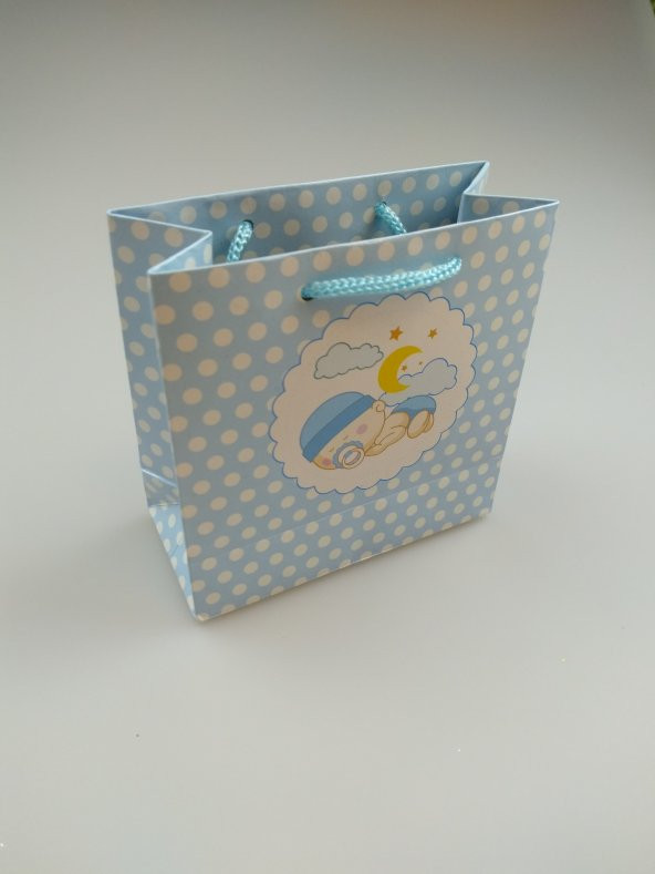 KARTON ÇANTA MAVİ BEBEKLİ 11CM X 11CM - 1 ADET
