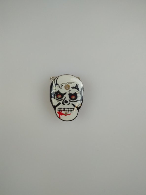 ROZET IŞIKLI KORSAN KURUKAFA 2,5CM