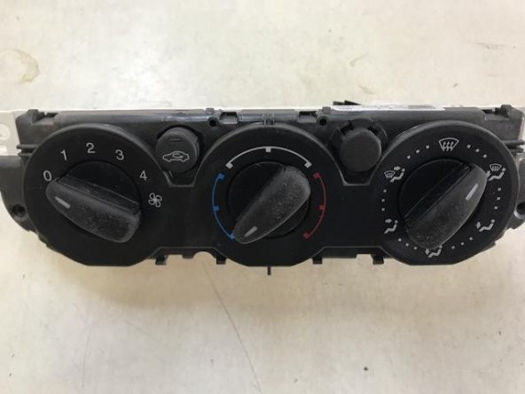 FORD FOCUS 2005-2008 KUMANDA ÜNİTESİ