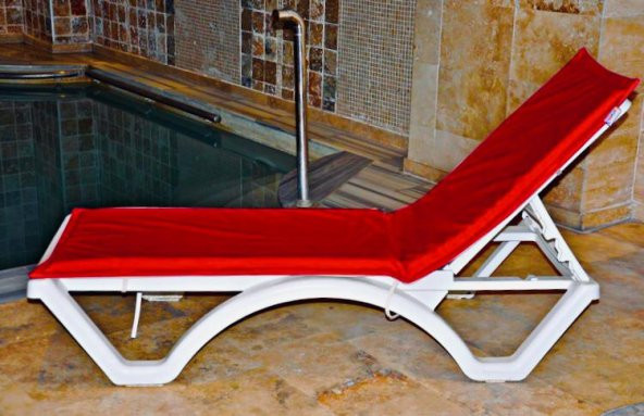 PUFUMO ŞEZLONG MİNDERİ