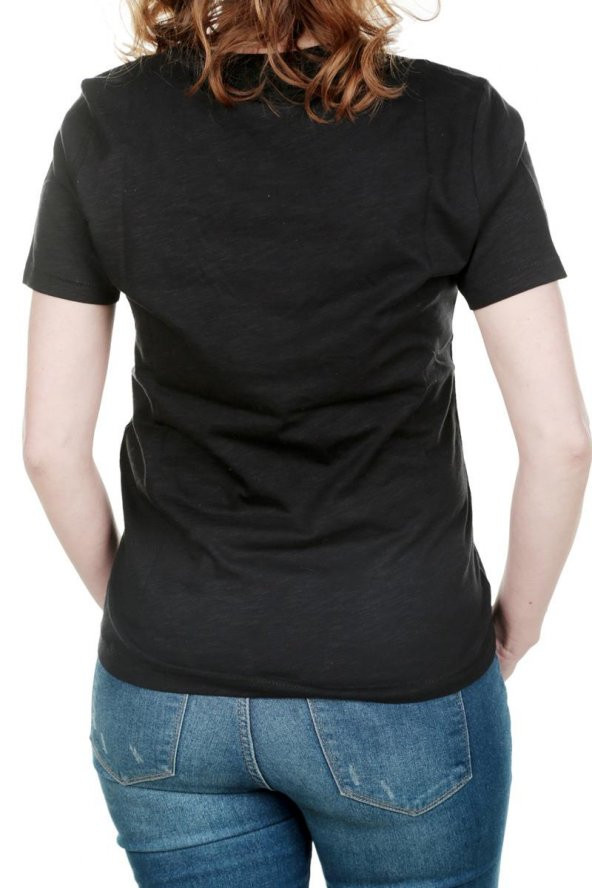 ONLY KADIN GENİŞ V YAKA TSHİRT 15180561 - 2