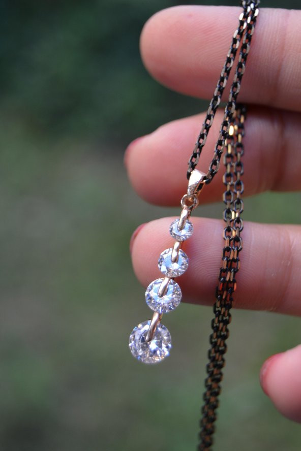 STONEAGE Dört Taş Zarif Zirkon Bayan Küpe ve Kolye Set - 3