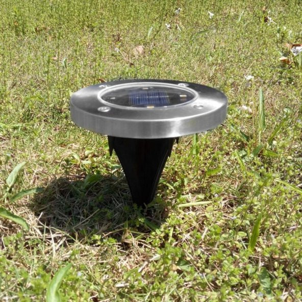 Güneş Enerjili Su Geçirmez 4 ledli Saplamalı Bahçe Lambası