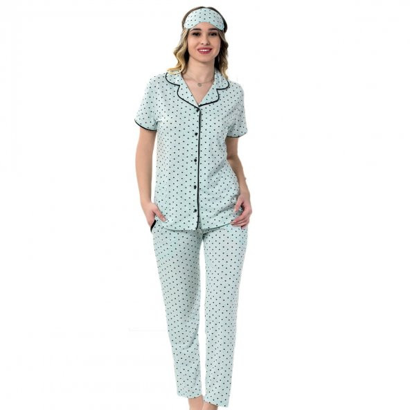 Puantiyeli Önden Düğmeli Kısa Kollu Pijama Takımı
