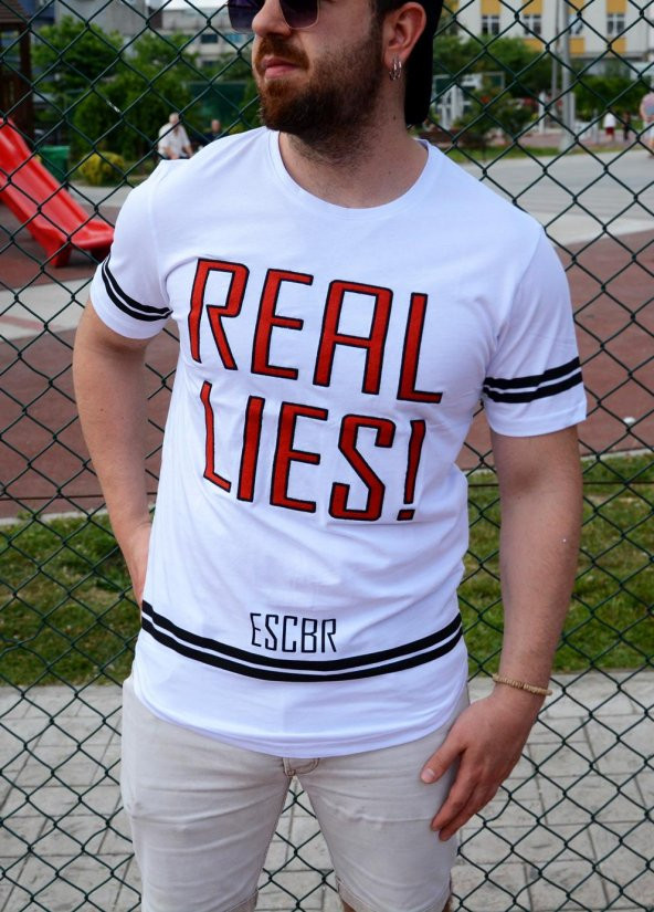 Real Lies Baskılı Beyaz Yeni Sezon T-shirt