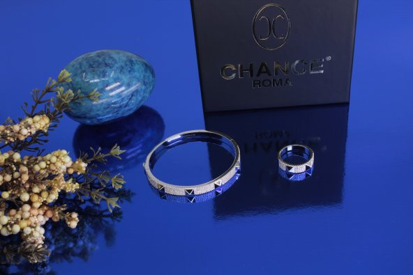 İtalyan Tasarım Moda Pırlanta Çelik Gümüş Altın Love Çivi Set - 3