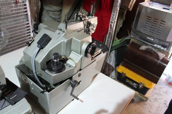 DURKOPP ADLER 578 İLİK AÇMA MAKİNASI-SIFIR - 4