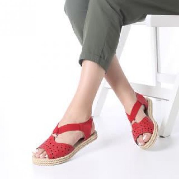 Akis Kadın Sandalet - Kırmızı, Siyah, Beyaz