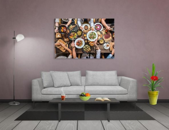 Kalabalık Yemek Masası Tablosu - 2