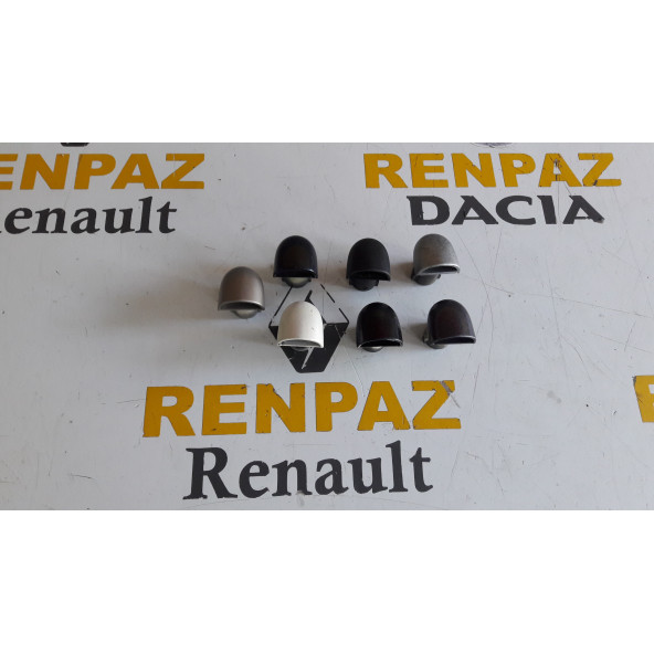 FLUENCE/MEGANE 3/CLİO 4 DIŞ AÇMA KAPI KOLU UÇ PLASTİĞİ 808400002R - 808400004R