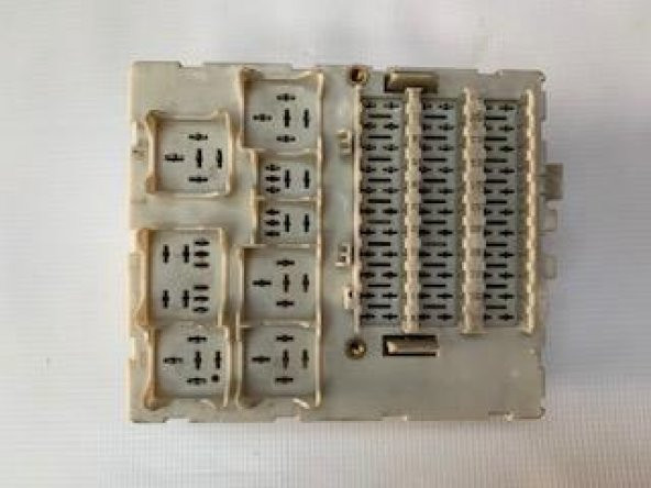 SİGORTA KUTUSU FORD CONNCET