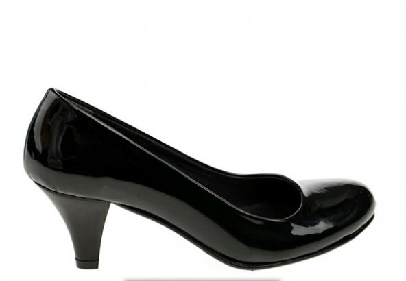 Siyah Rugan Kadın Klasik Topuklu Ayakkabı 251804