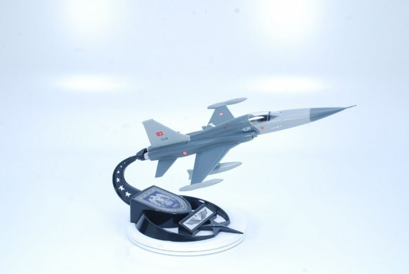 MAKET UÇAK F-16C 1:48 Ölçek(B:30cm-K:20cm)TÜRK YILDIZLARI